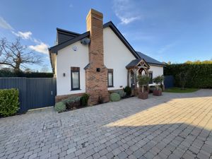 Photo 27- click for photo gallery